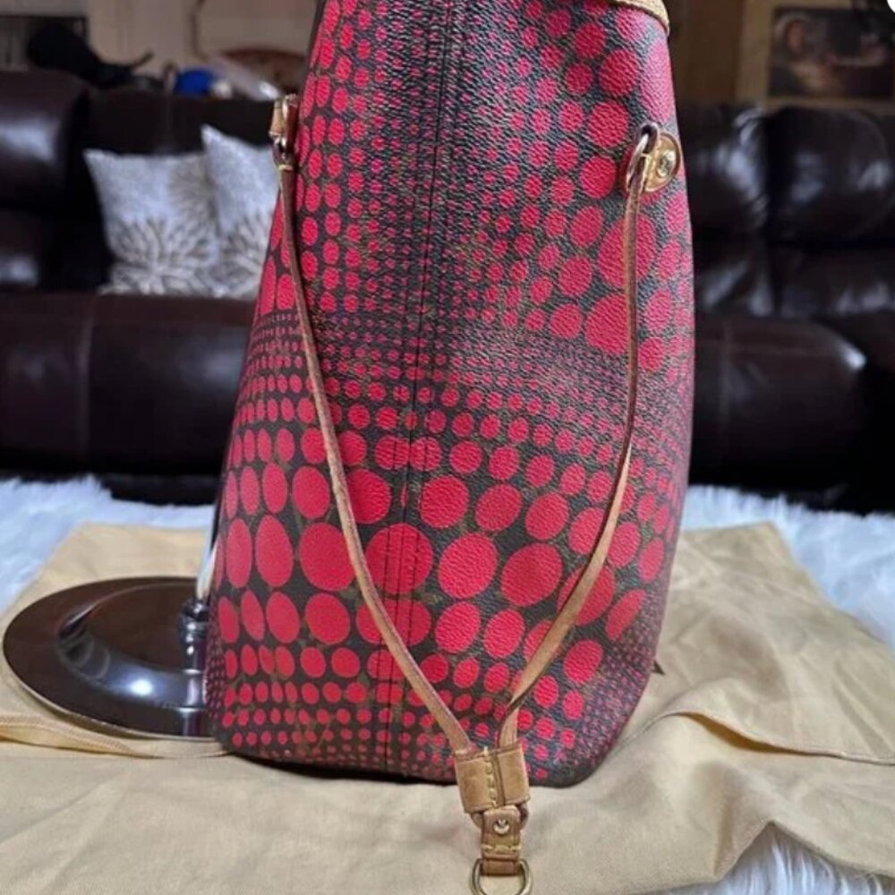 Yayoi Kusama x Louis Vuitton Red Waves Monogram Neverfull MM Tote with COA - Picture 3 of 16